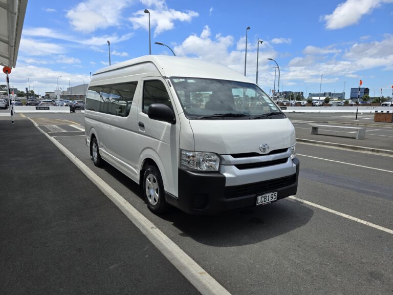 Shuttle from Auckland Airport to Hamilton