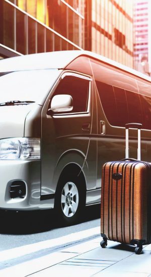 Cheap airport Auckland shuttle to Hamilton